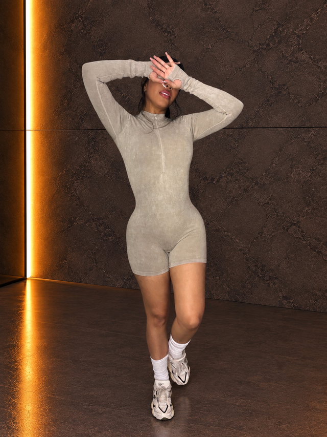 Niebla Zip-Front Long-Sleeve Romper